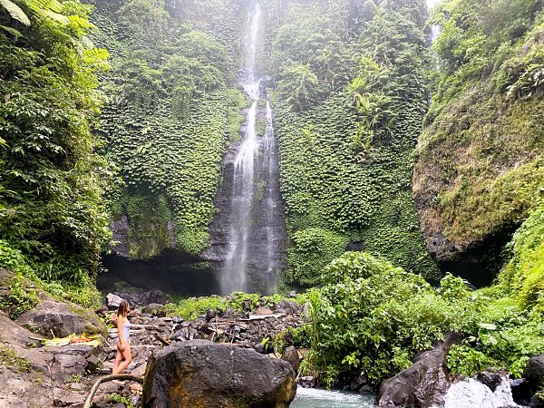 sekumpul-waterfall-bali