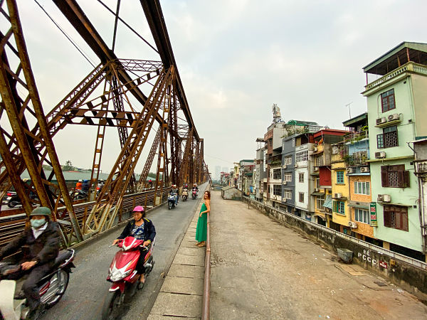 long-bien-railay-station-hanoi