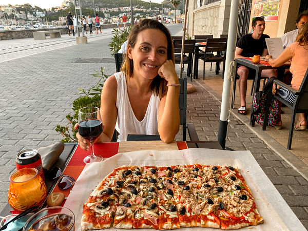 pizza-metros-puerto-soller